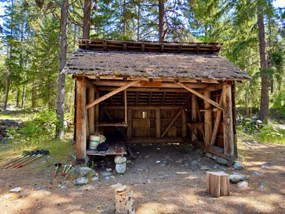 Picnic shelter at Moore Point Campground