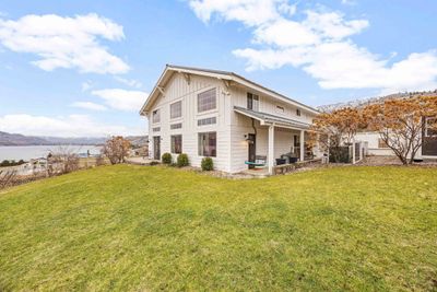 Fielding Hills Winery Guest House
