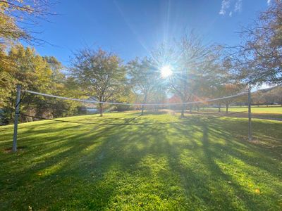 Volleyball - Lawn
