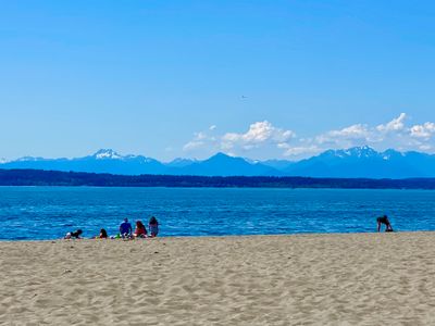 Day 2 · Afternoon — Golden Gardens & the Breweries