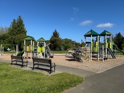Highland Park Playground