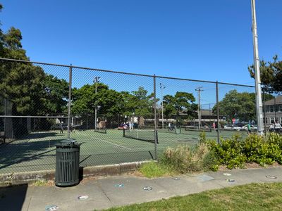 Alki Playground Tennis Courts