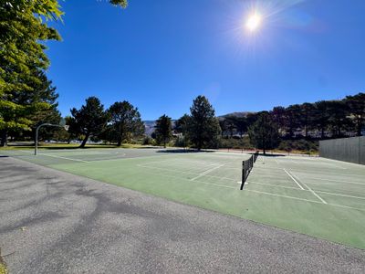 Pickleball & Basketball Courts