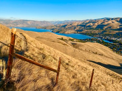 More views of Lake Chelan on the way down
