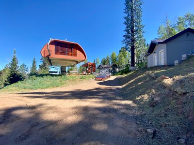 Top of Iron Mountian Express ski lift