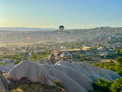 Hot air balloons over Göreme