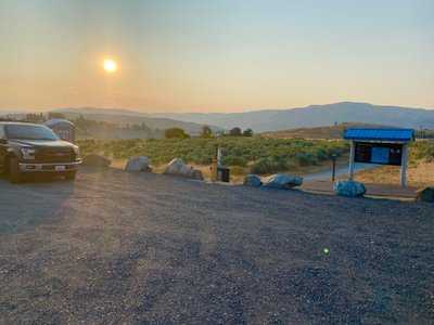 Chelan Butte Trailhead and start of the Reach 1 gravel trail