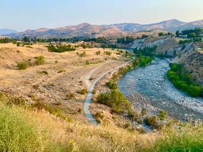 Lake Chelan River