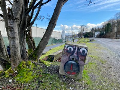 Creative art on the Ship Canal Trail