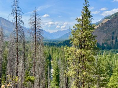 View of Twisp River Valley