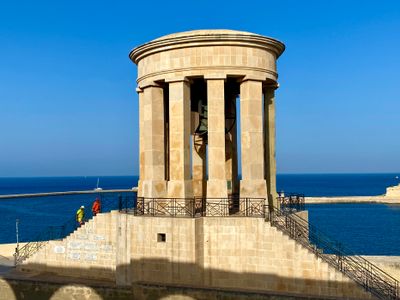 Siege Bell War Memorial 